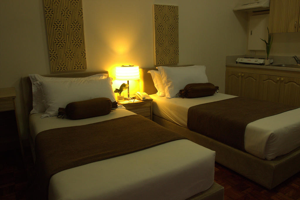 Hotel The Garden Heights 3*