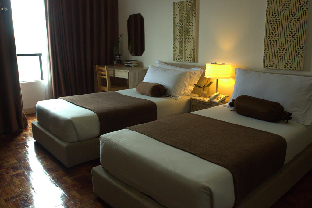 Hotel The Garden Heights