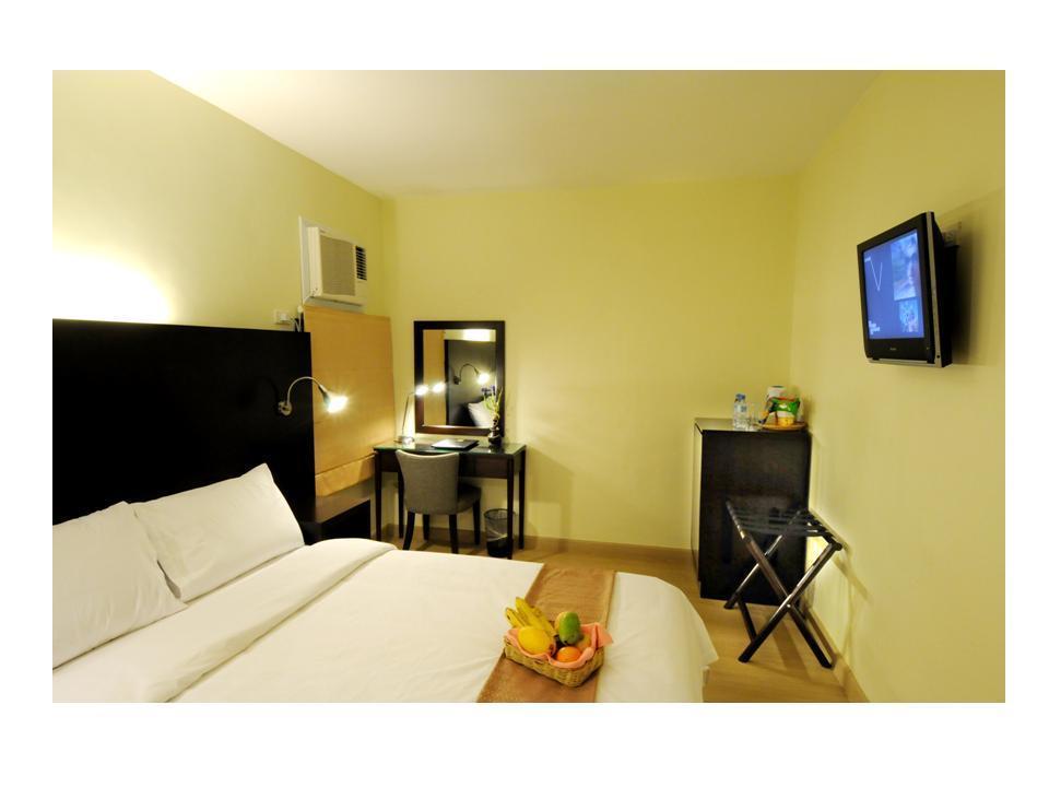 Hotel Pearl Lane Manila