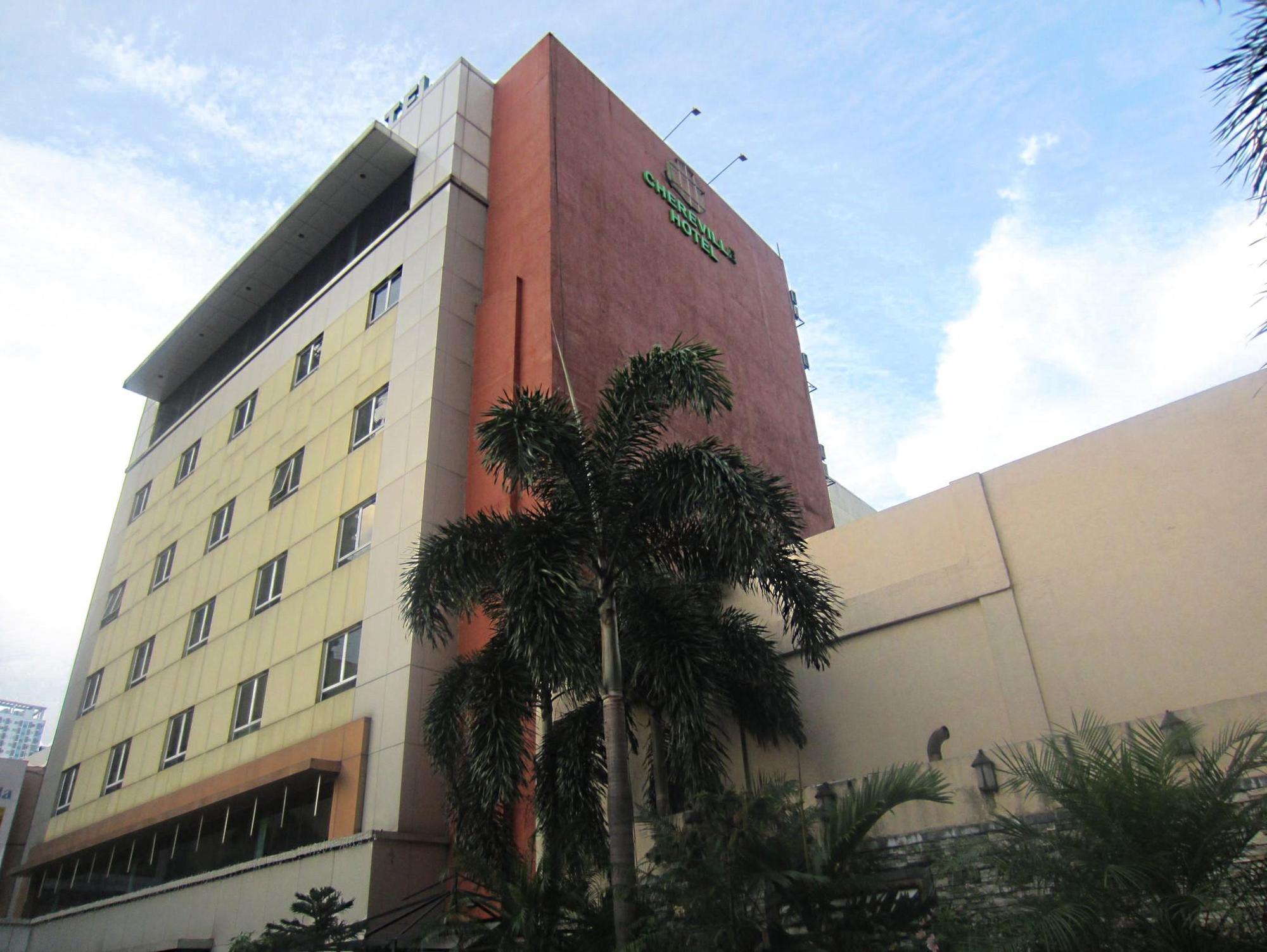 M Chereville 2* Manila