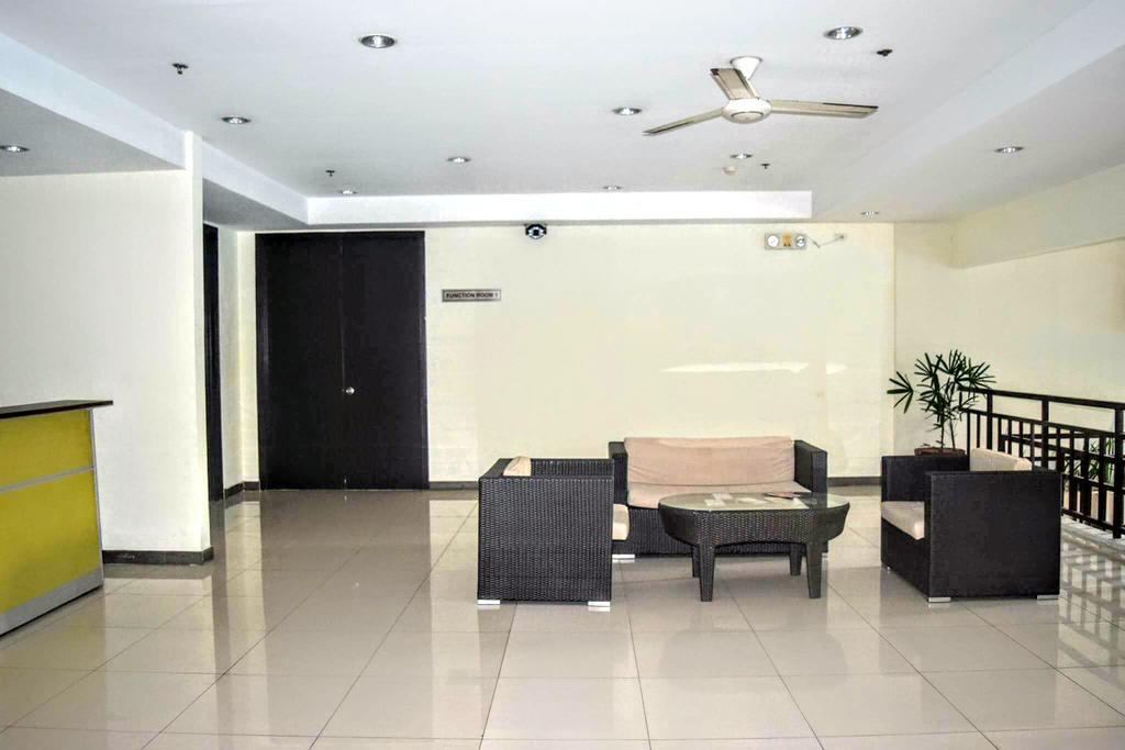 Sodi's Place At Escalades *