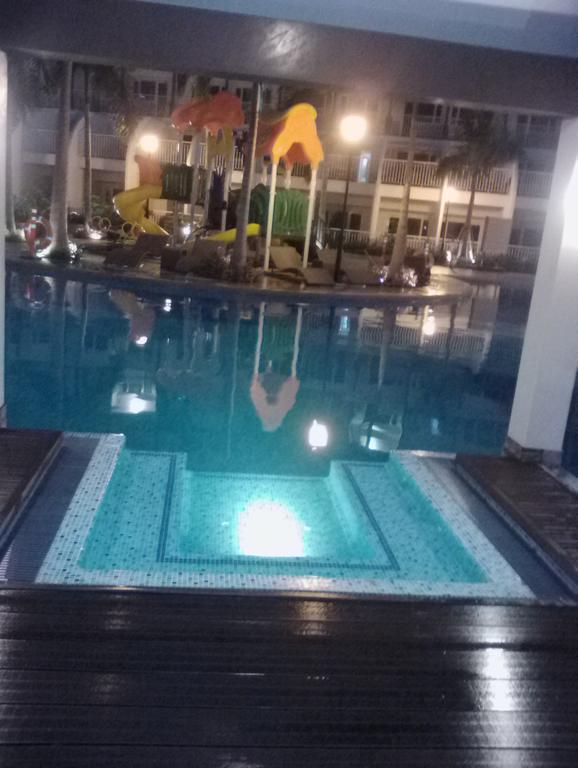 At Shell Residences Apartamento *