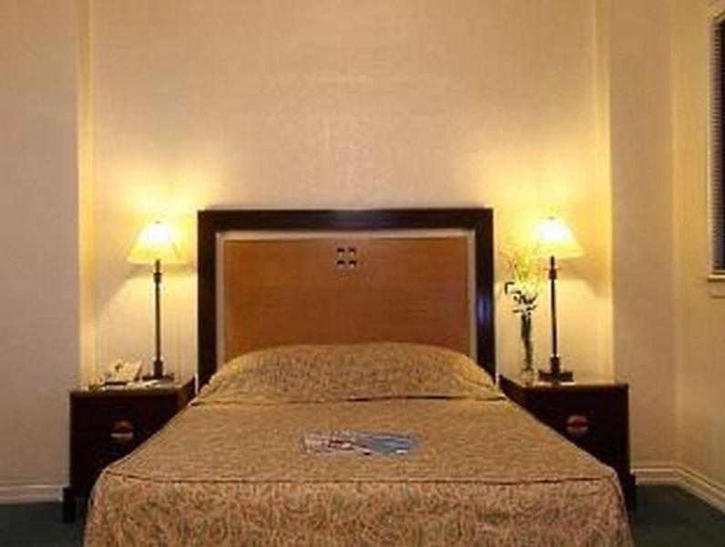 Hotel Sunny Bay