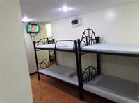 8hostel