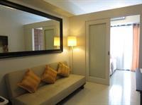 Iecasa At Sea Residences Serviced * Manila