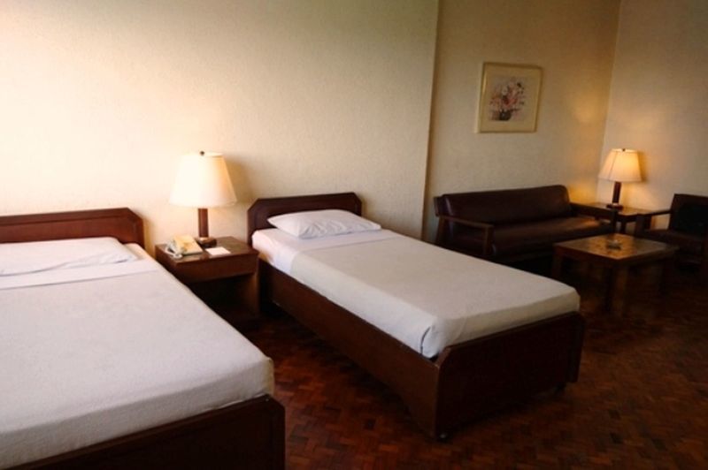 Sunny Bay 3* Manila