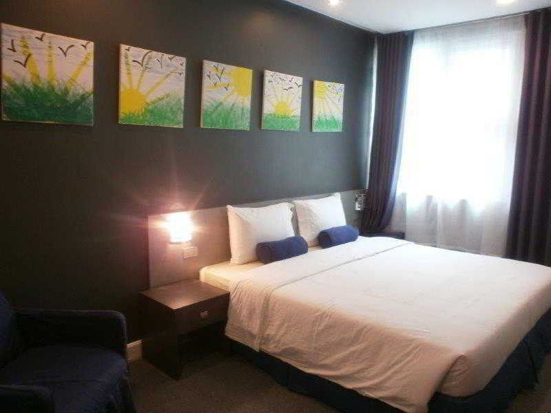 Li Nakpil 3* Manila
