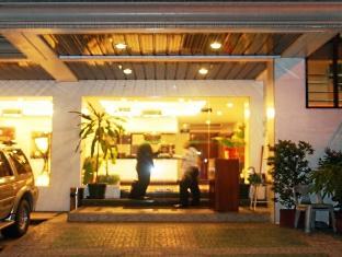 Maya Hotel 3*