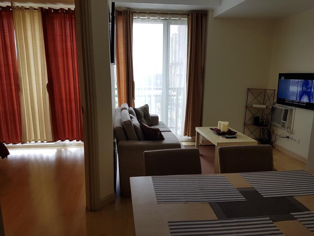 Apartamento Ortigas 2 Bedroom Corner Unit With 2 Queen Across Shangrila