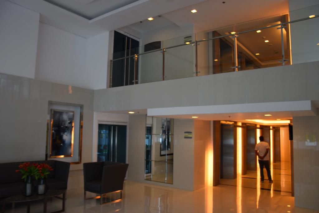 Jazz Makati Luxury Apartment *