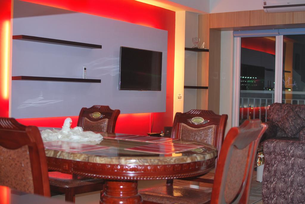 Apartment Premiere Haven At Shell Residences Manila
