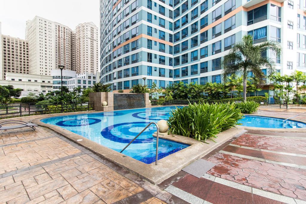 Eastwood Park And Residential Suites By Kondo Ko Apartamento