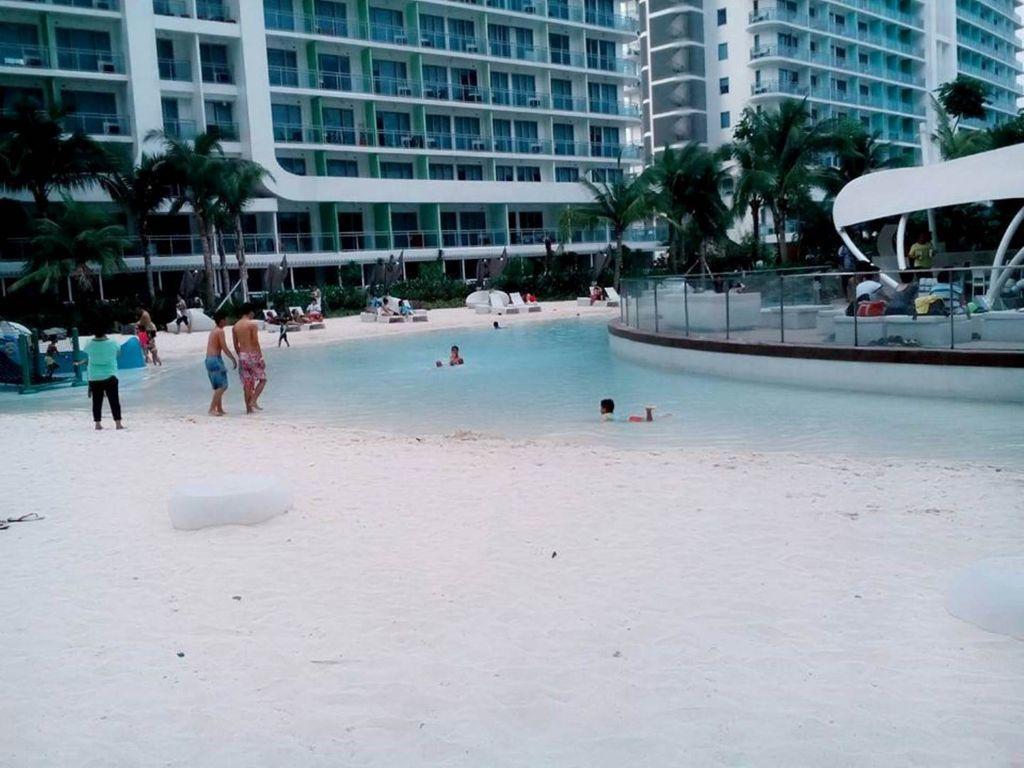 Azure Urban  1 Bedroom Free Parking Apartment *
