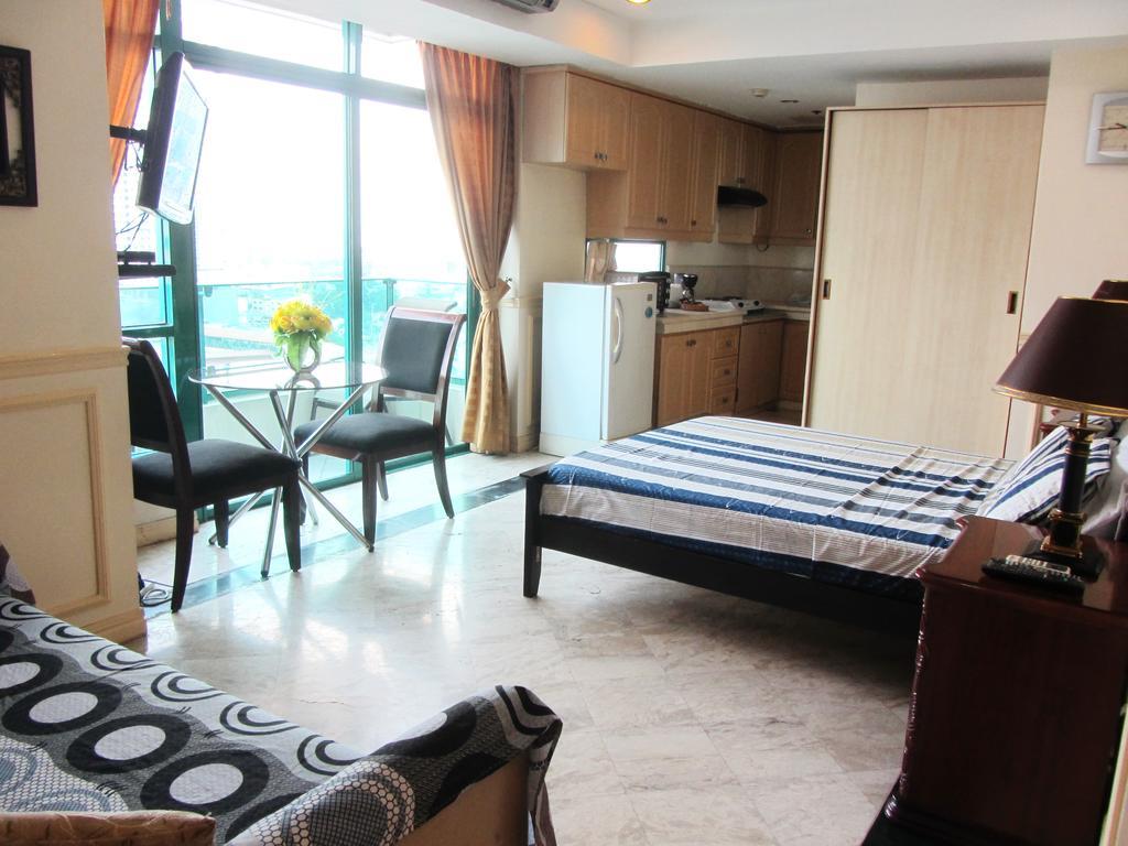 Hotel Baywatch Tower 3*