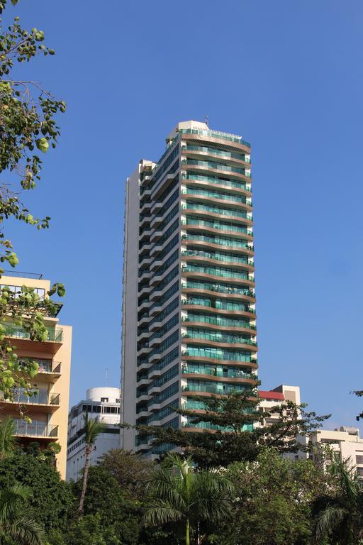 Baywatch Tower Hotel 3*