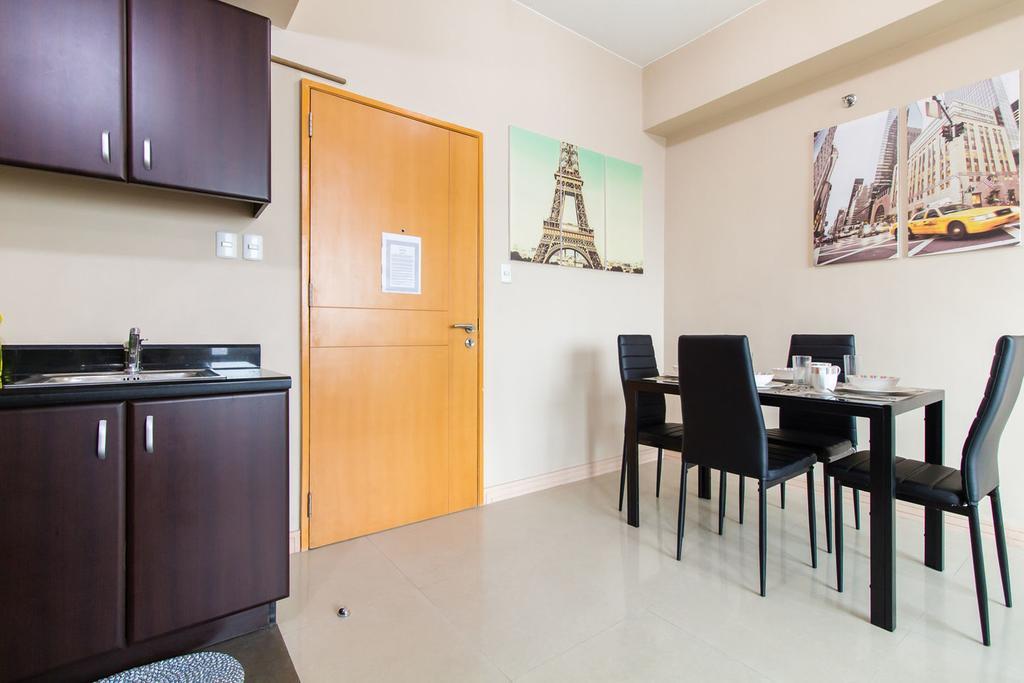 Eastwood Park And Residential Suites By Kondo Ko