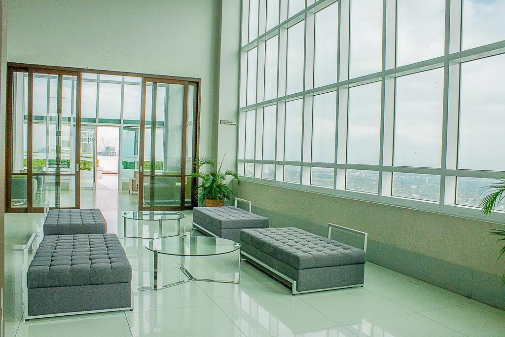 The Beacon Makati - Unit 3315 * Manila