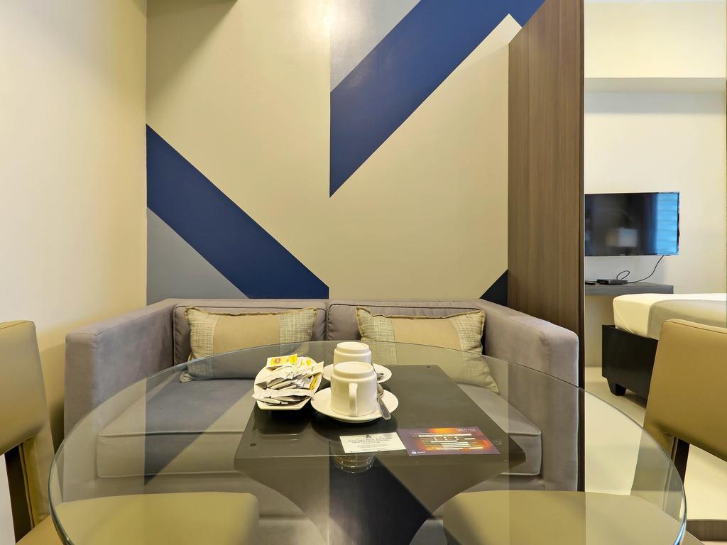 Currency Serviced Apartment Manila