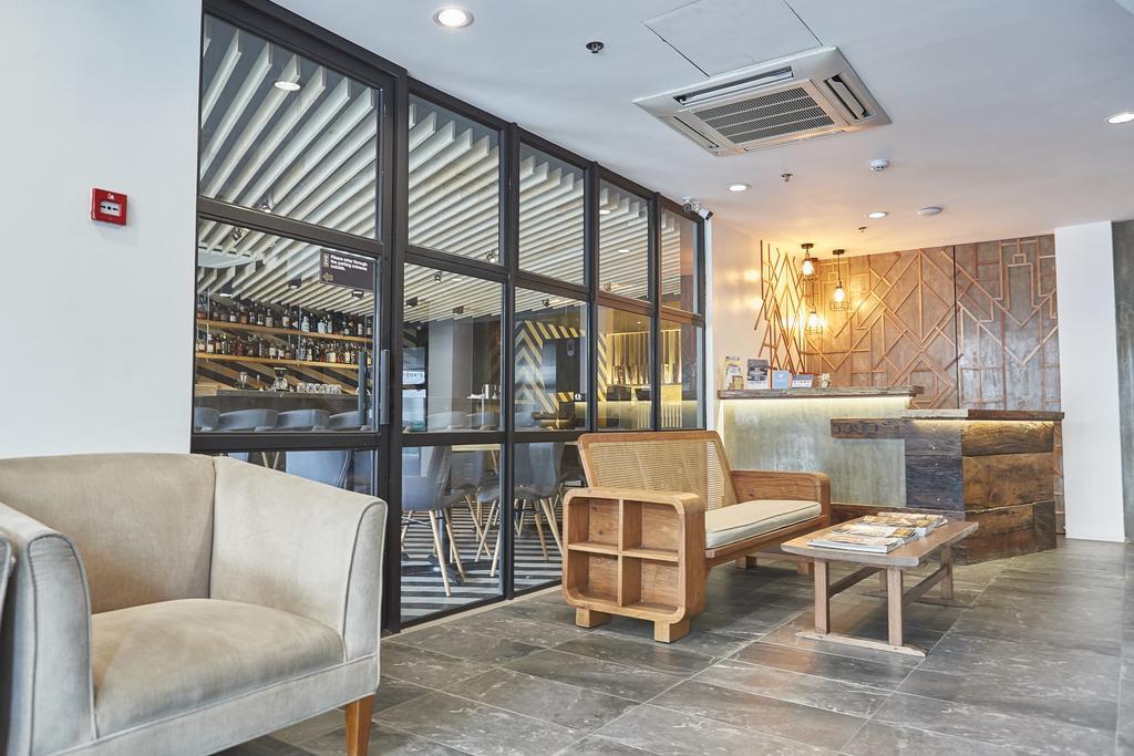 5880 Enriquez Residences Apartment Manila