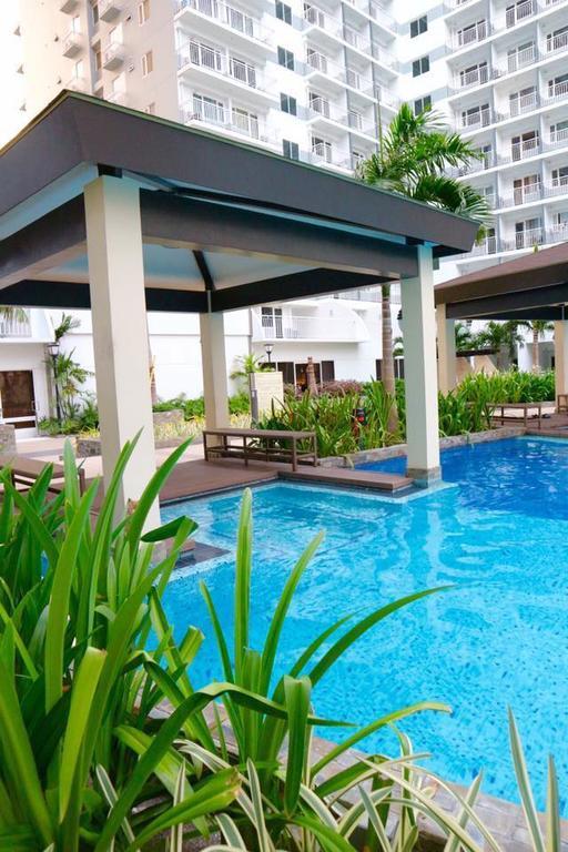 Rp At Shell Residences Manila