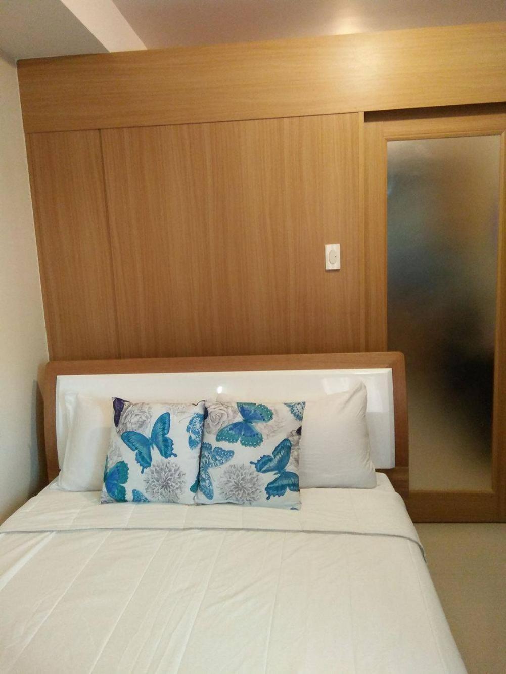 Rp At Shell Residences Apartment