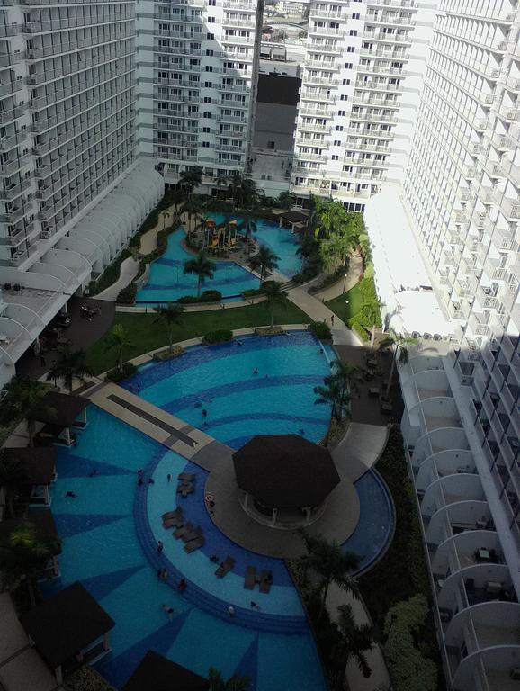 At Shell Residences Manila