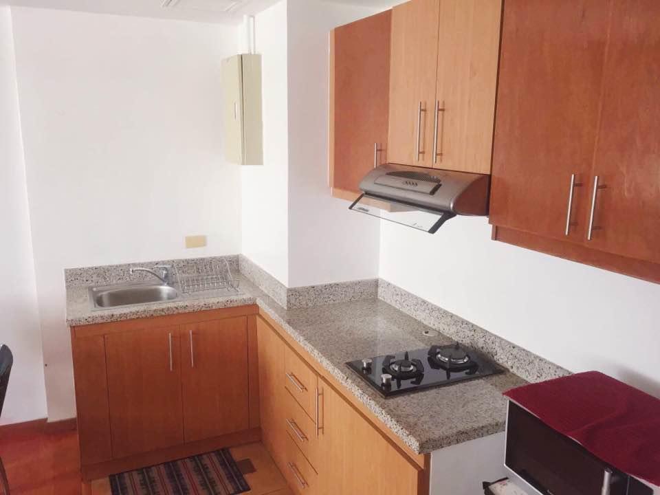 Apartment Lee Gardens Condominium