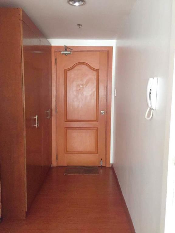 Lee Gardens Condominium Apartment Manila