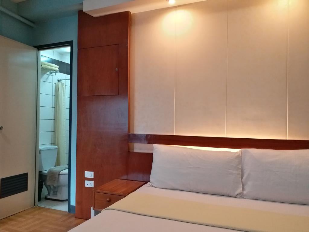 Leesons Residences
