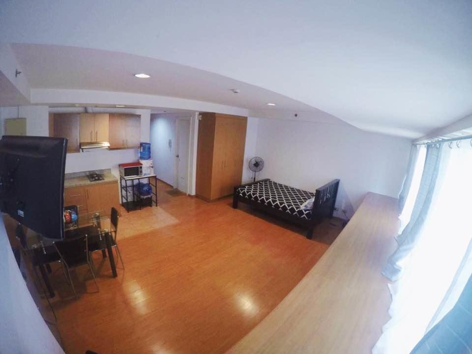 Lee Gardens Condominium