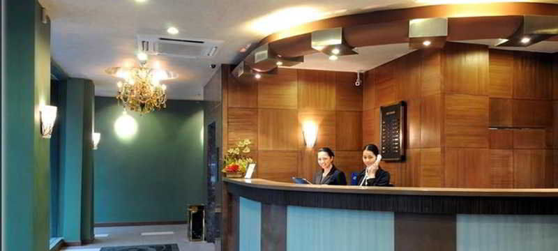 Pearl Lane Hotel 2*