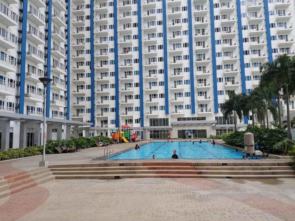 Sm Light - 1br With Balcony Ff Manila