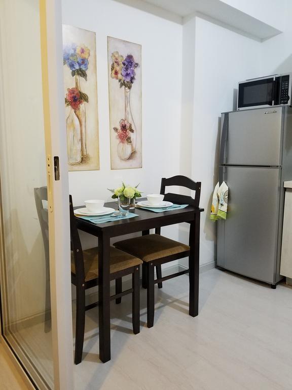Azure Urban  1 Bedroom Free Parking Apartment Manila