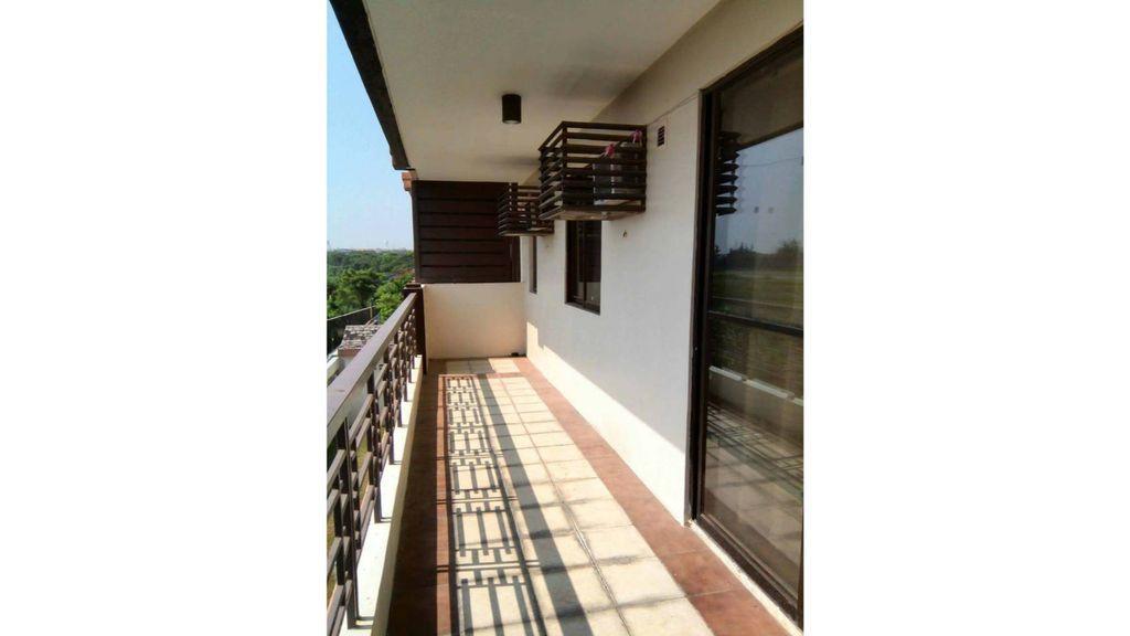 Apartment Rosewood Condominium Manila