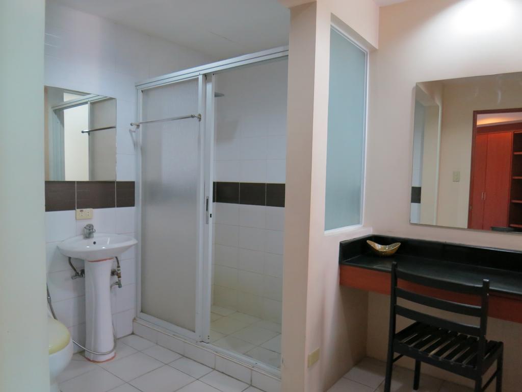 Aparthotel Midland Plaza Manila