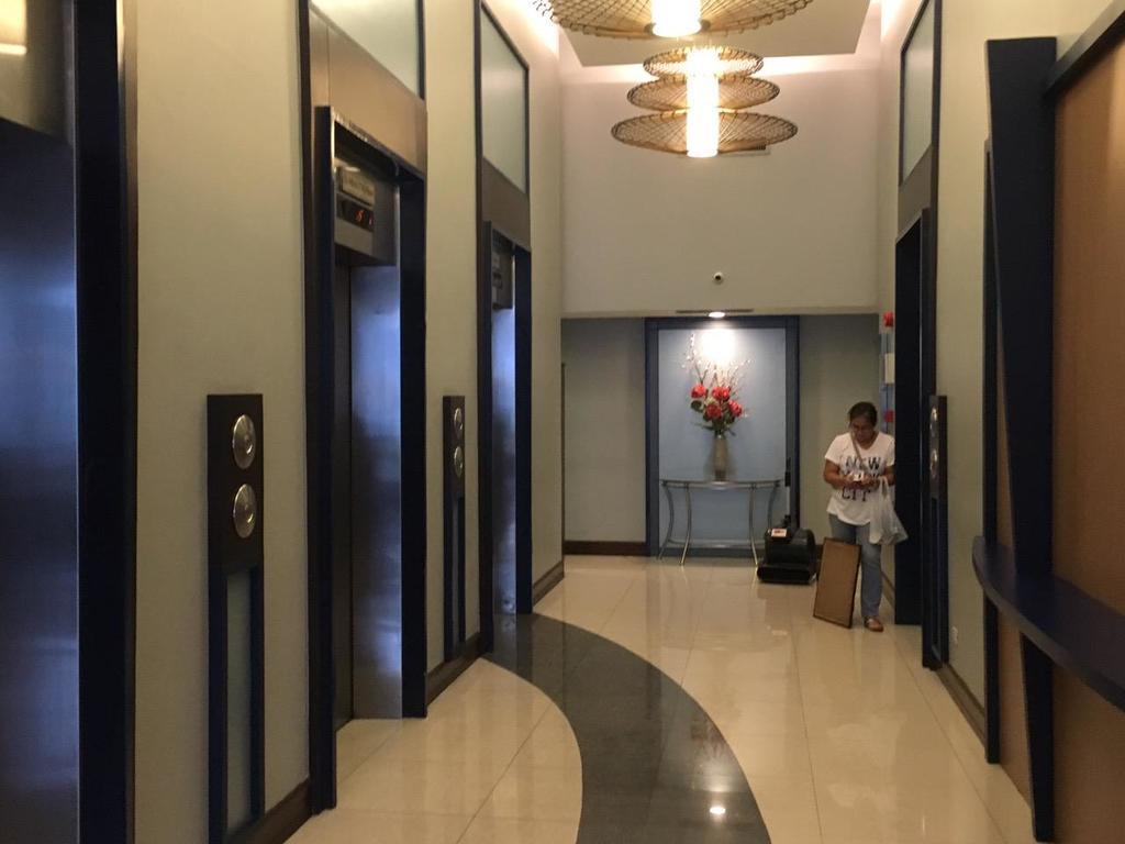 Asb Malayan Plaza Ortigas * Manila