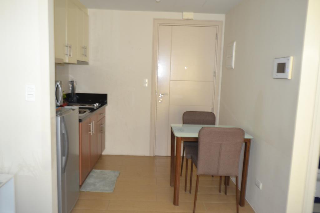 Apartment Daichi Place Newport Boulevard Manila