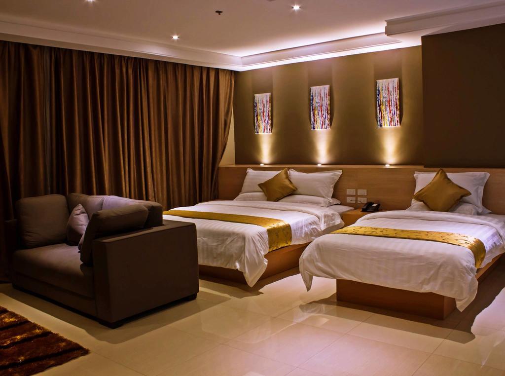 Dela Chambre 3* Manila
