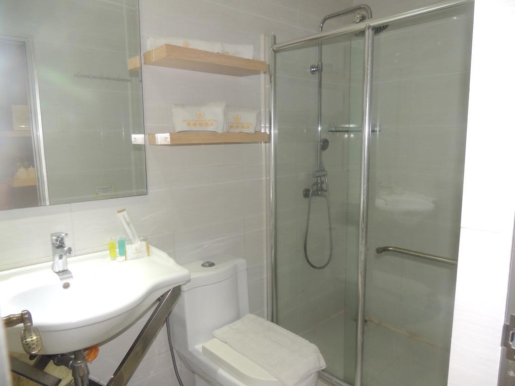 Hotel Dela Chambre Manila