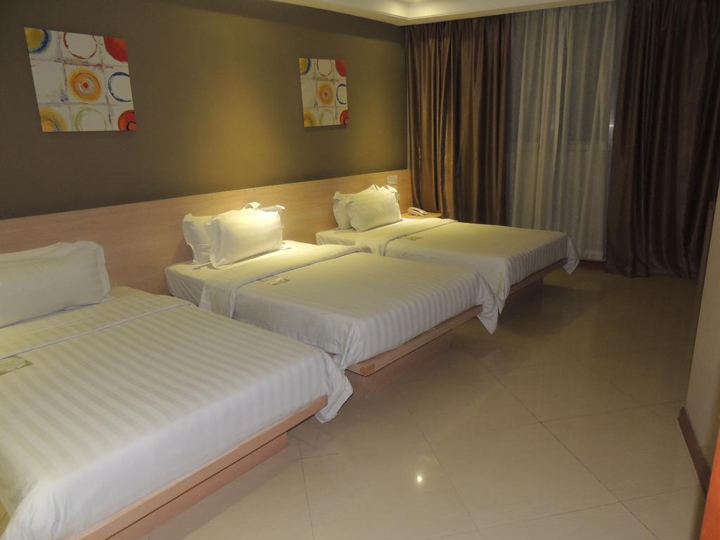 Hotel Dela Chambre Manila