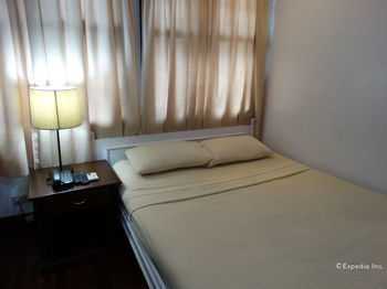 Malate Pensionne 3* Manila