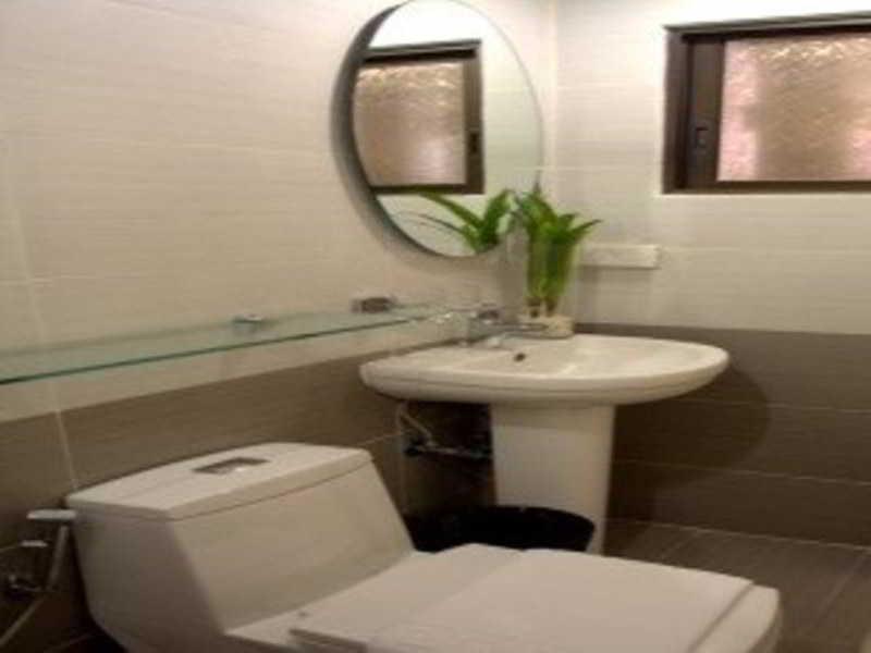 Hotel The Garden Heights 3*