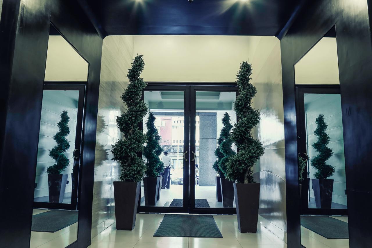 Apartment 1015 West Insula By Ays Manila