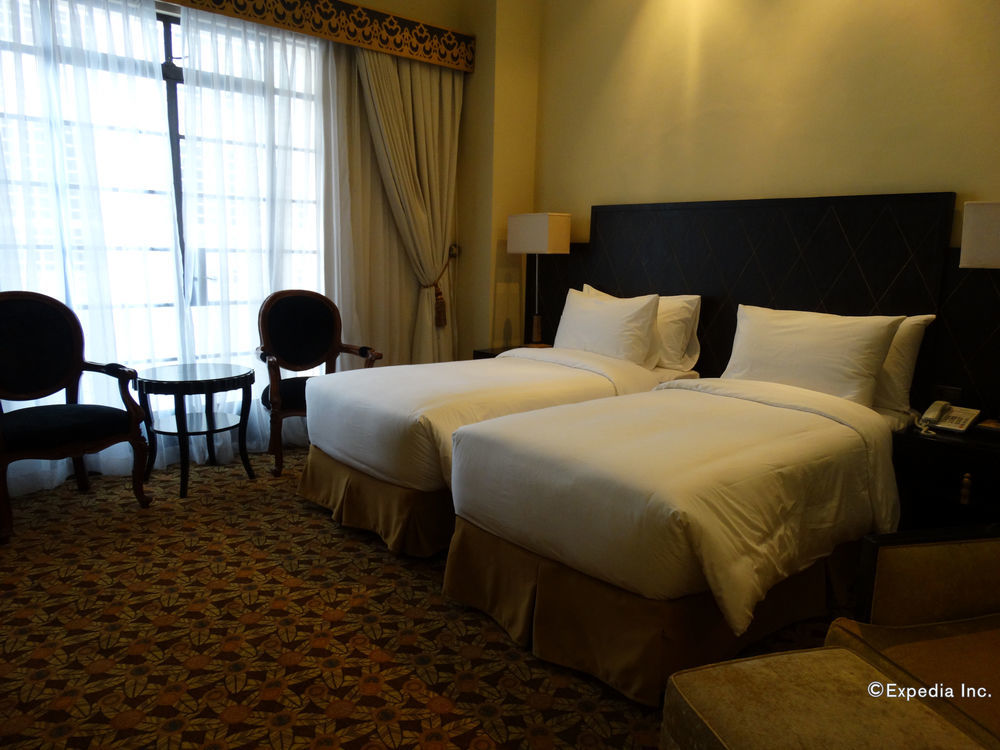 The Luneta Hotel