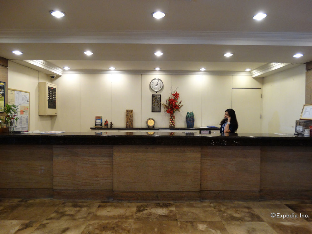 Aloha Roxas Boulevard Hotel