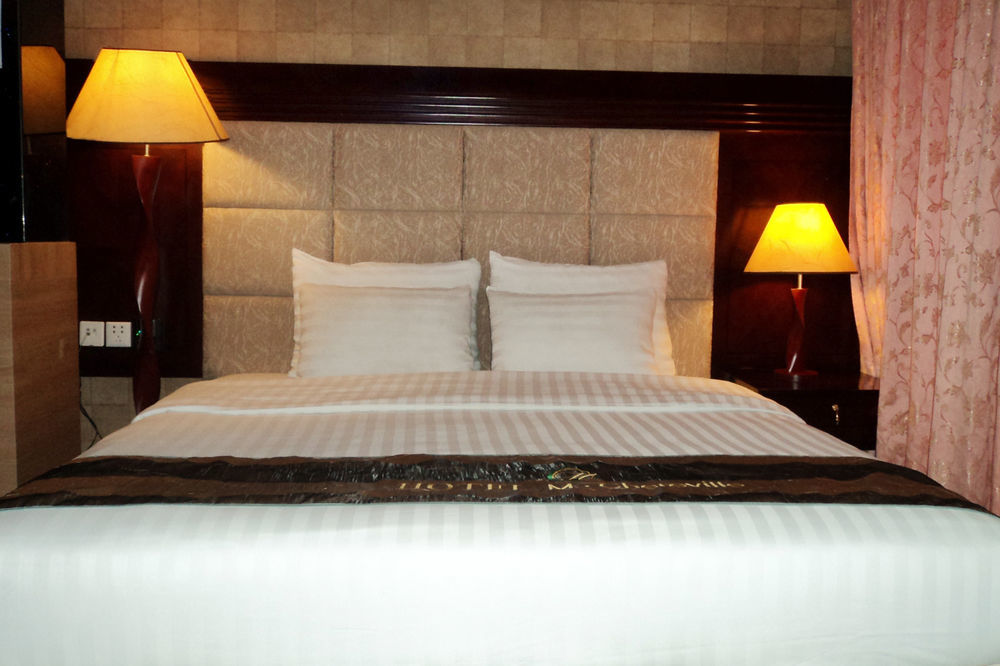 M Chereville Hotel Manila