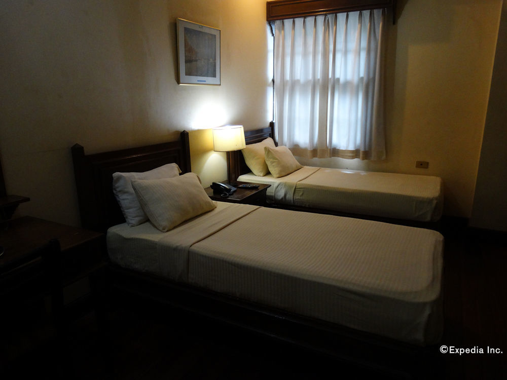 Malate Pensionne Hotel