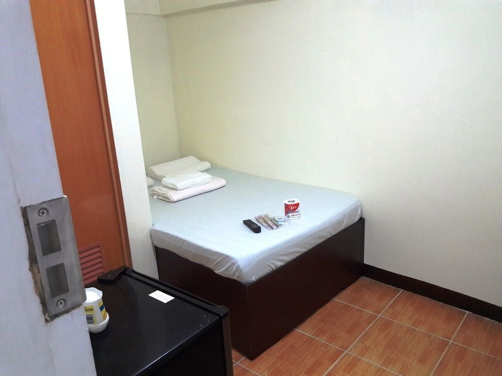 8hostel 2* Manila