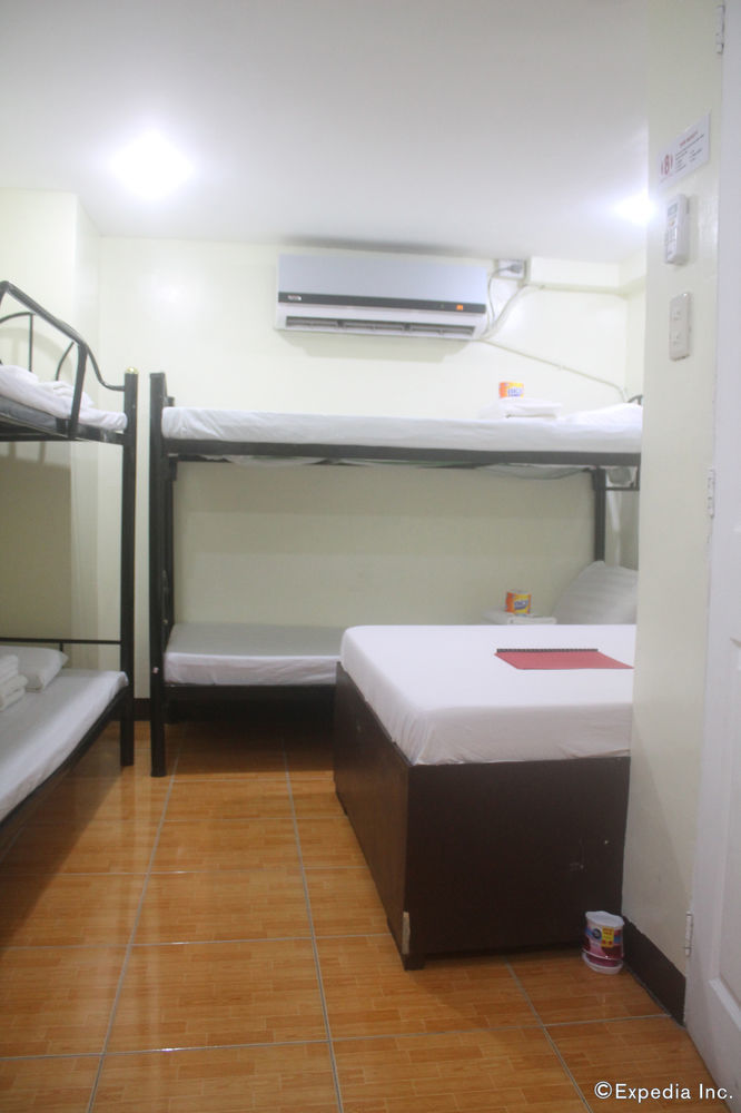 8hostel Hotel