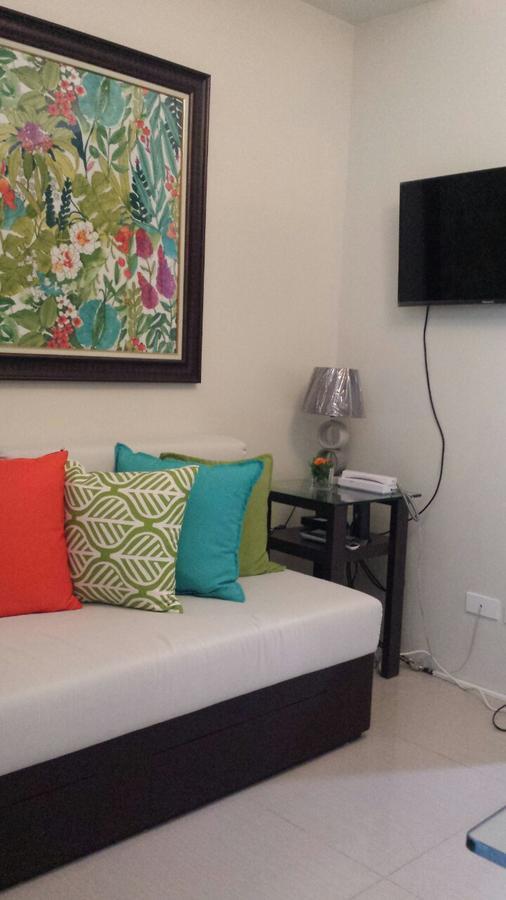 Condotel At Shell Residences Apartment Manila